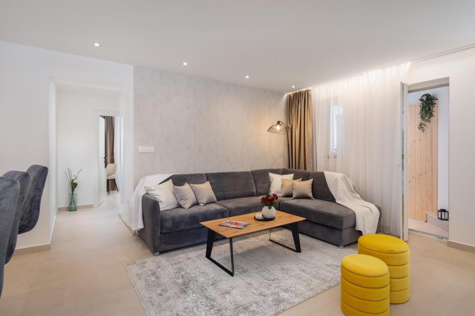 Luxury Apartment Silvery In Split Center With Jacuzzi, Sauna And Parking Luaran gambar